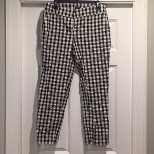 Loft seersucker capris, size 10